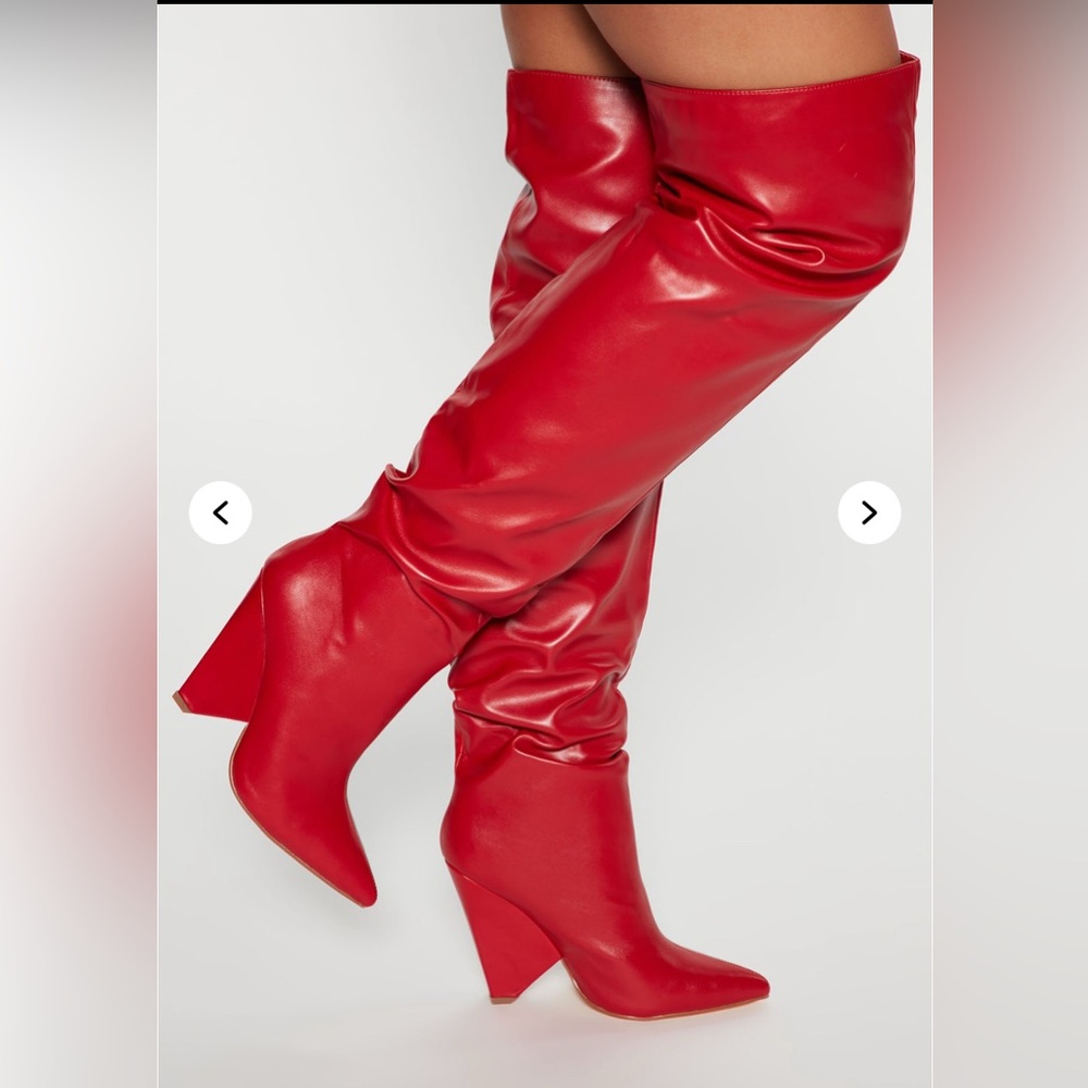 Red Knee-High Women's Boots Brand New Never Worn